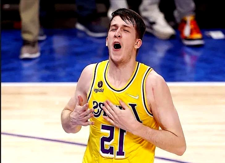 关于穆雷连续二十场比赛得分超过持续失利,拜仁不断突破!再创辉煌时刻的信息爱游戏数字体验